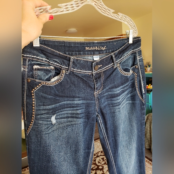 NWOT Maurices sequins & embroidery flare jeans - Picture 5 of 15